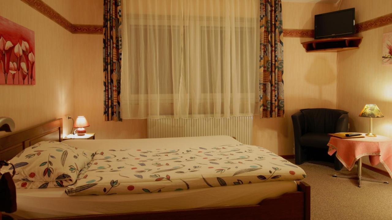 Landhaus Zum Sorpetal Hotell Schmallenberg Exteriör bild